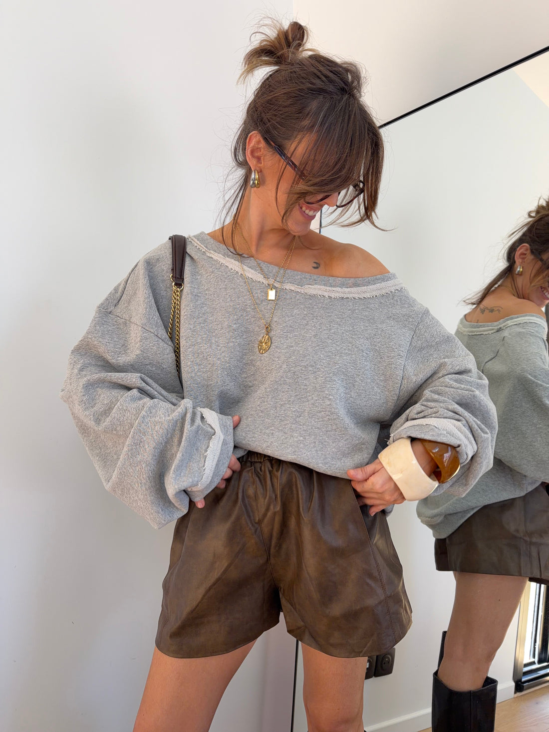 Short en similicuir chocolat